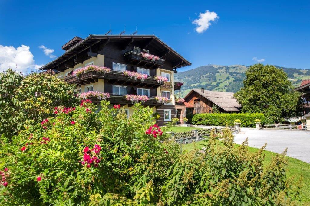 Garni Roesslhof Hotel Hollersbach im Pinzgau Ngoại thất bức ảnh